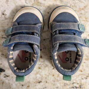 Toddler sneaker - Size 4 SeeKaiRun